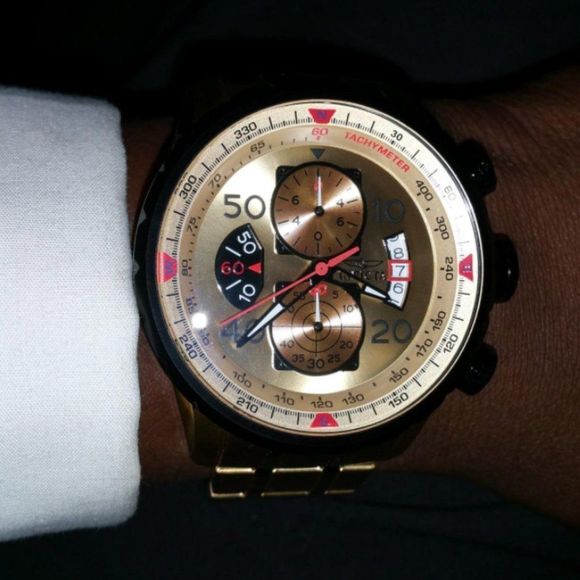 SALE! Invicta 18K ION plated mens Watch w/ box